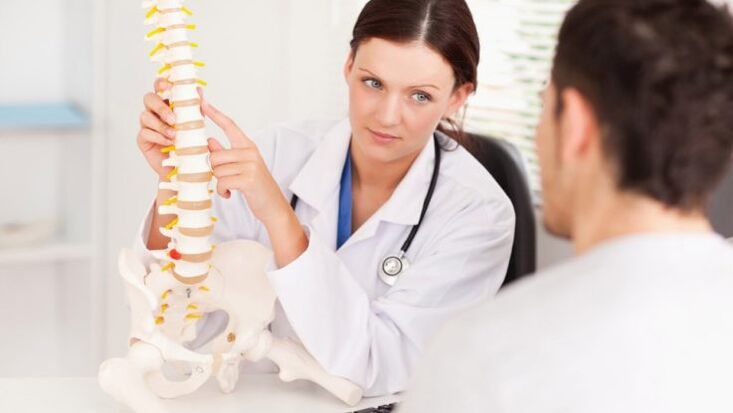 I medici considerano l'osteocondrosi una malattia comune della colonna vertebrale che richiede un trattamento. 